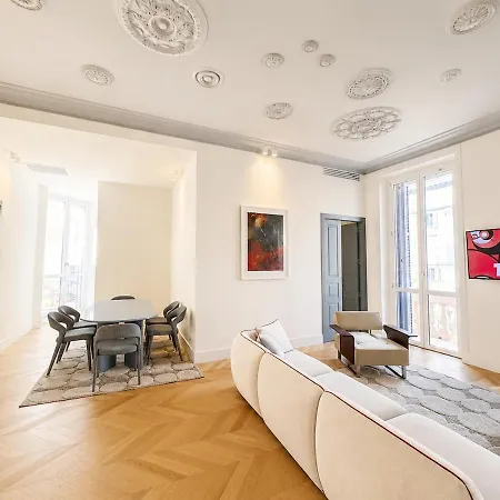 Ingrid - Seven Apartament *